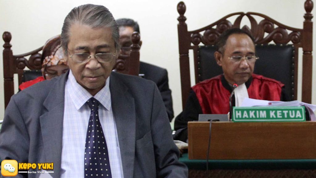 Guru Besar UGM Terlibat Pelecehan Modus Bimbingan Skripsi