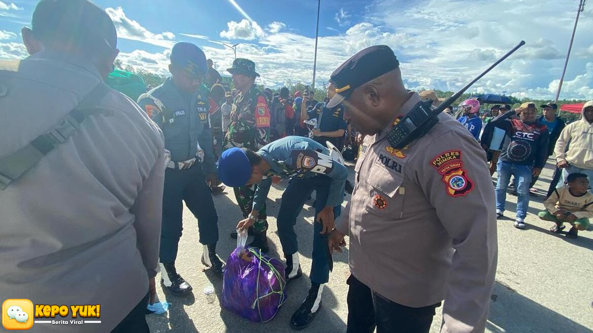 Sopi Ilegal Disita Polisi dari Penumpang Kapal KM Tatamailau