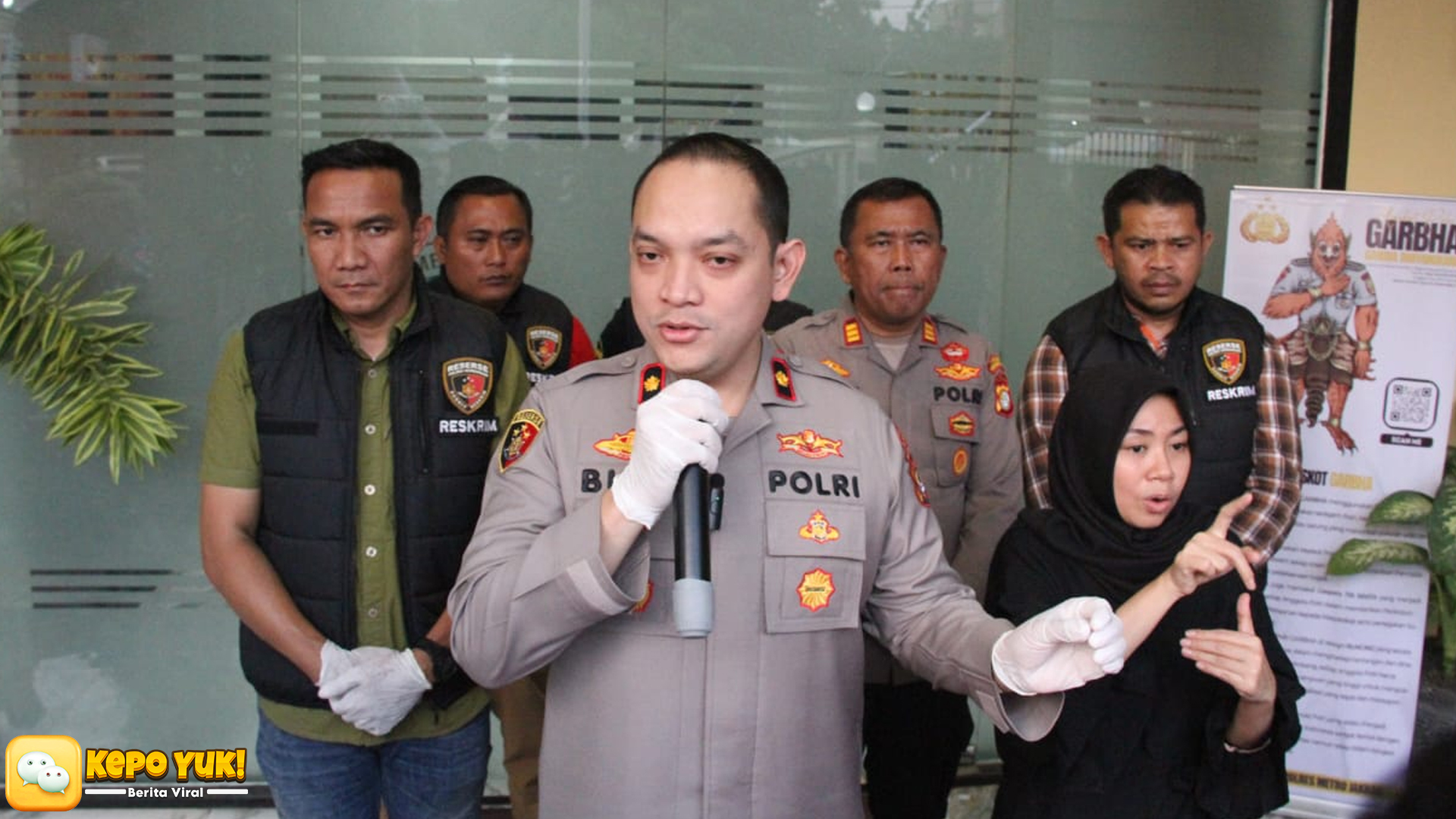 Pelajar SMK Bunuh dan Rampok Pemilik Warung Karena Rokok