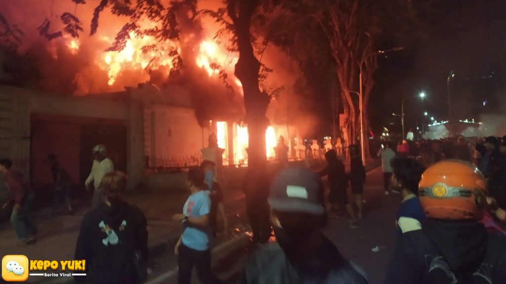 Polisi Ungkap 4 Bukti Penting Kasus Pembakaran Gedung Grahadi