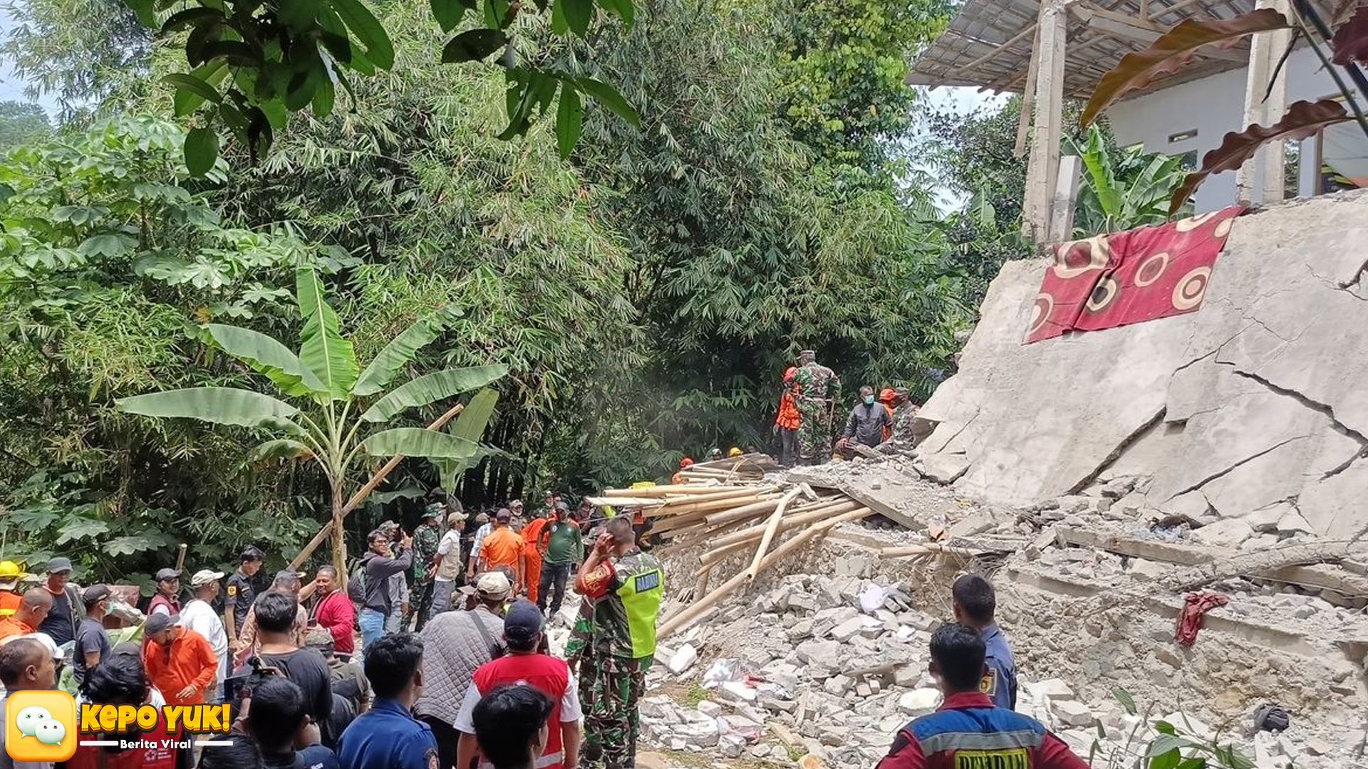 Ciomas Bogor, Bangunan Ambruk Maulidan 2 Nyawa Melayang