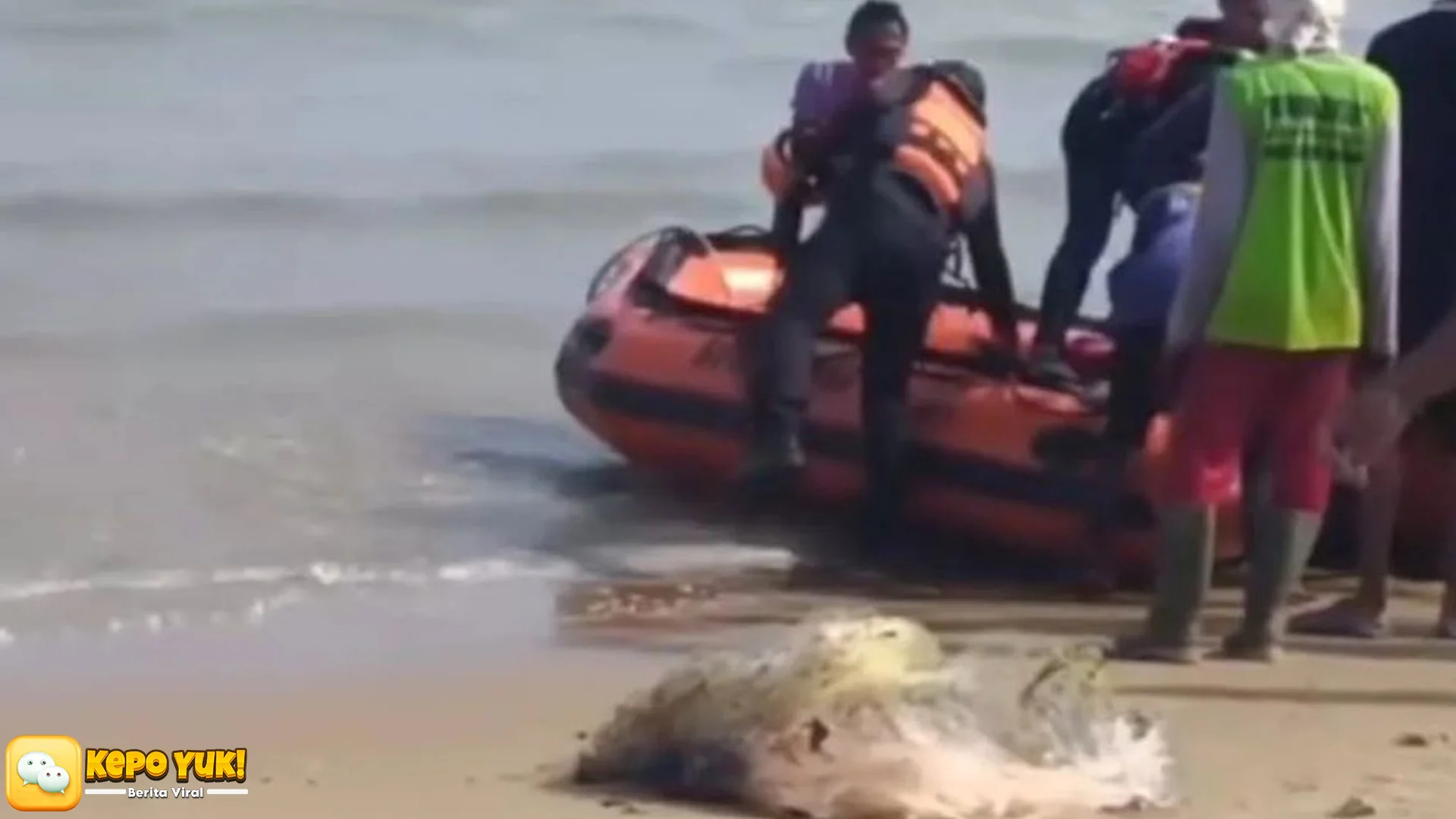 Tragedi di Tuban, 2 Bocah Terseret Ombak Saat Main Styrofoam
