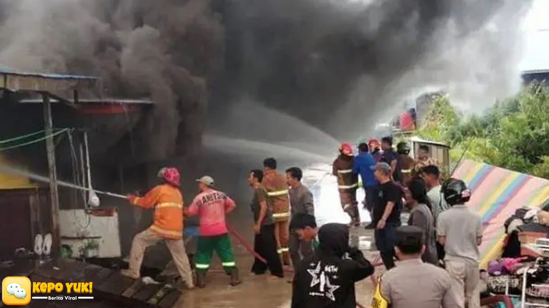 Tragedi Kebakaran Kukar: Rumah 7 Keluarga Hilang, 3 Jiwa Muda Raib