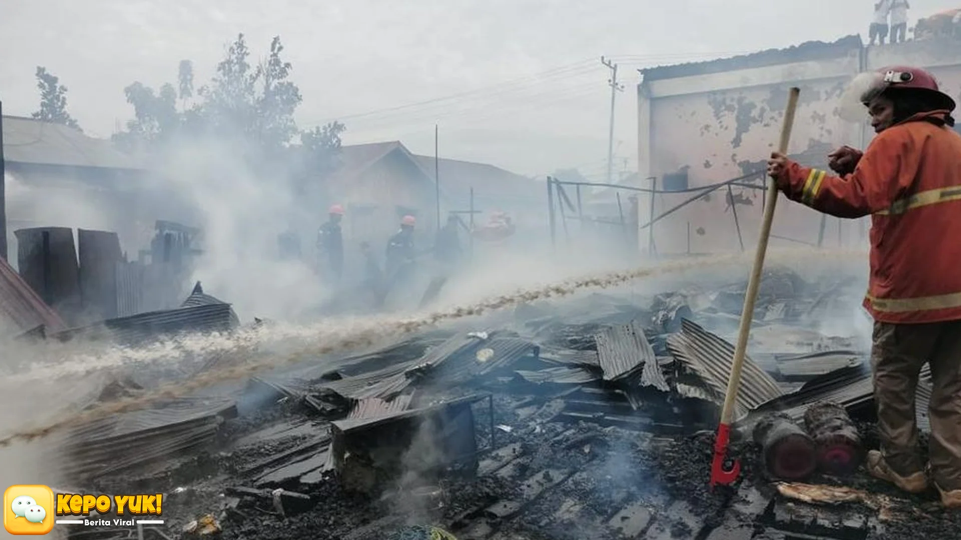Tragedi Kebakaran Kukar: Rumah 7 Keluarga Hilang, 3 Jiwa Muda Raib