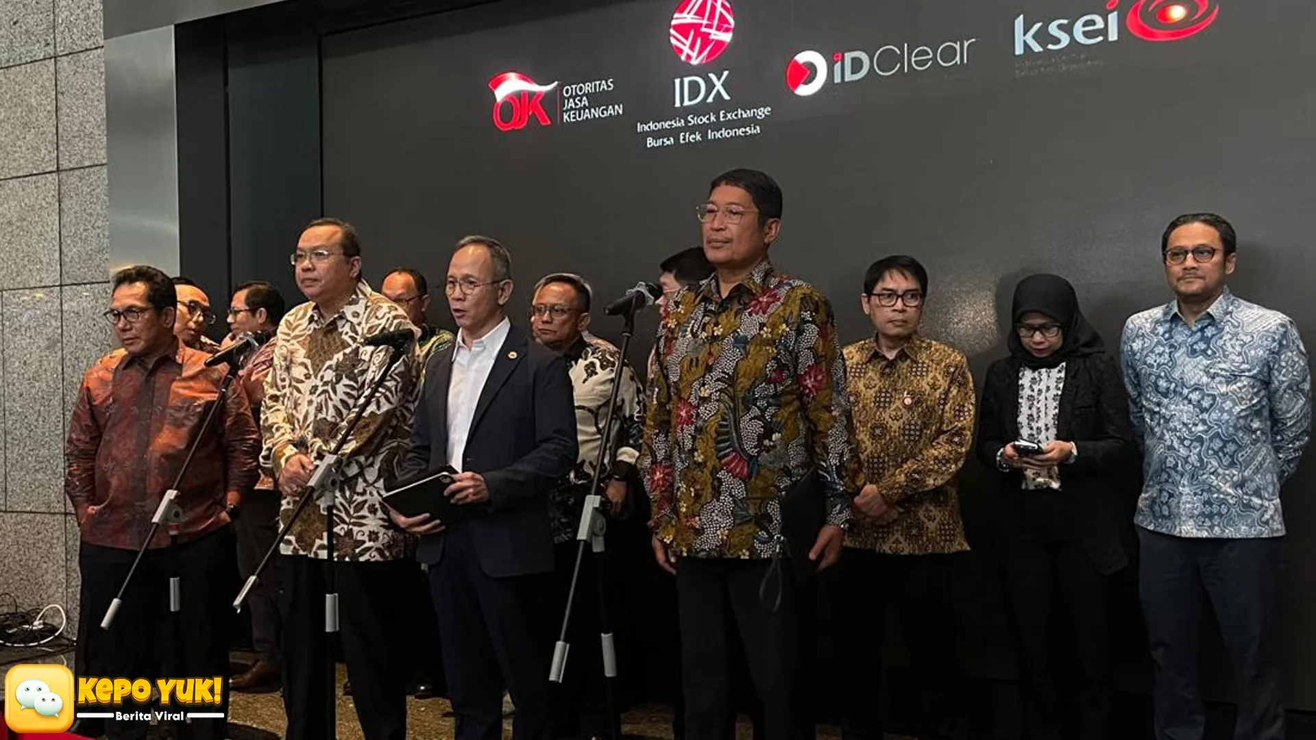 3 Petinggi OJK Mengundurkan Diri Tanpa Pemberitahuan Resmi