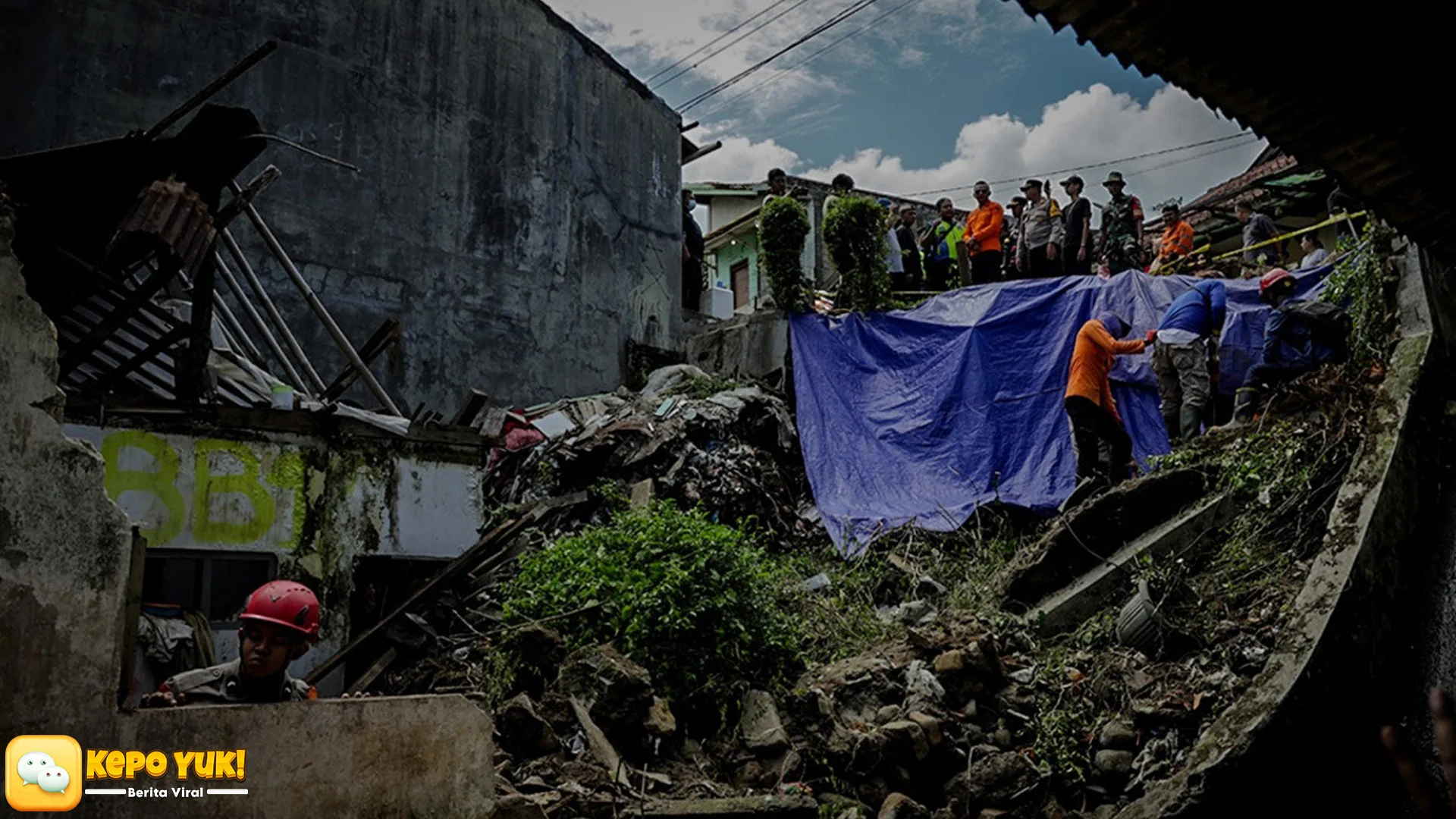 Cuaca Ekstrem Bekasi 5 Kecamatan Diterjang 31 Pohon Roboh